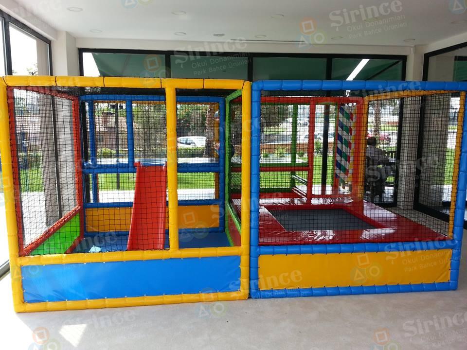 03 İSTANBUL TOP HAVUZLU TRAMBOLİN