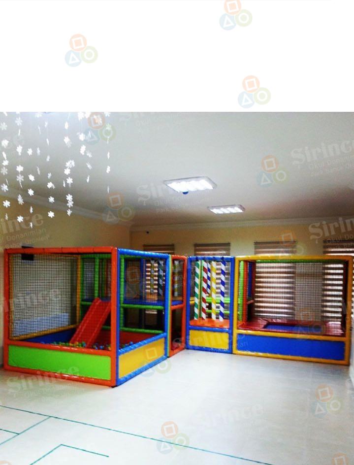 ÖZEL ÖLÇÜ RENKLİ TOP HAVUZU TRAMBOLİN